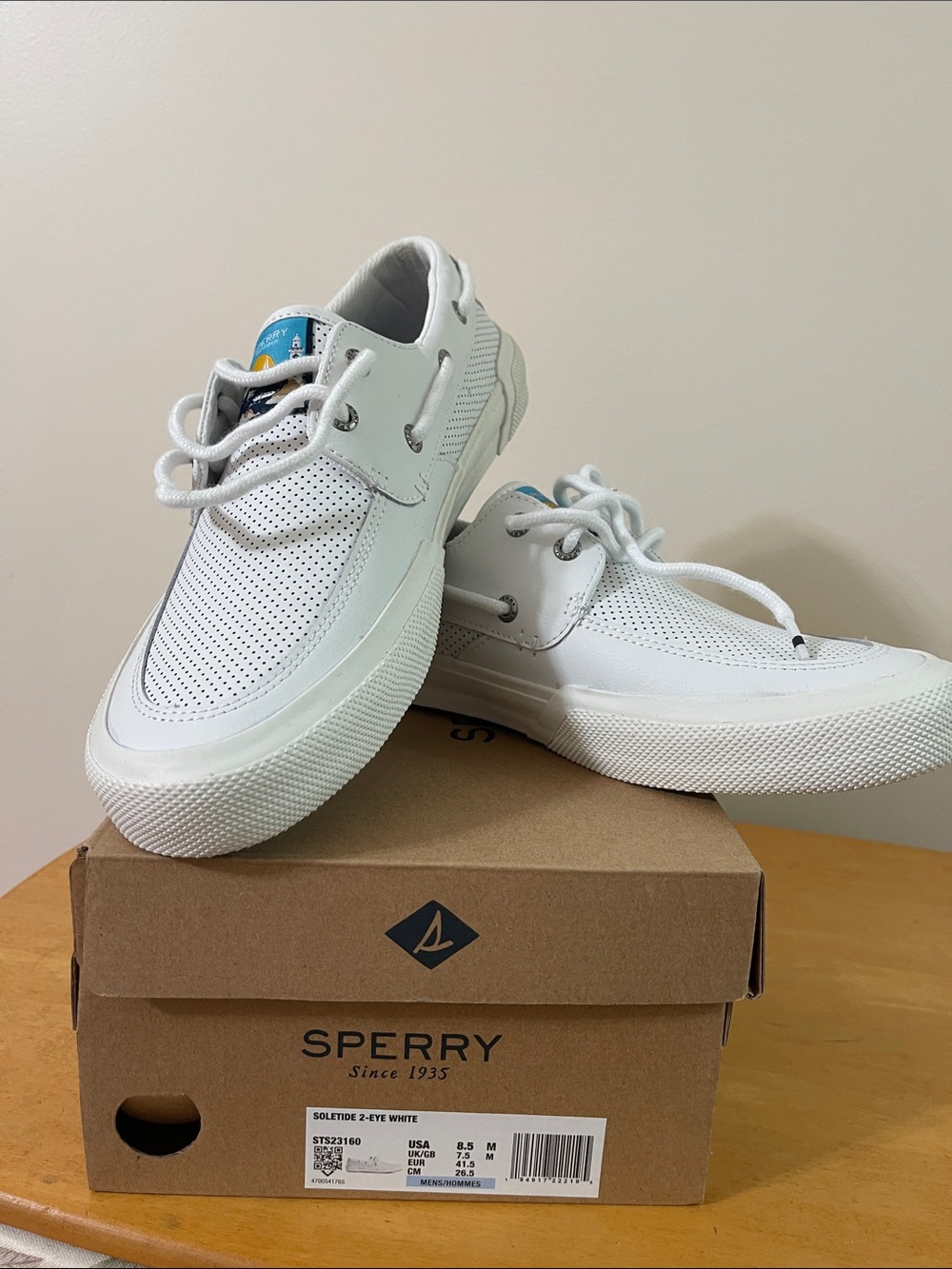 Sperry Men's White 2 Eye Boat Sneakers